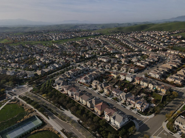 Beyond Price Tags: The Hidden Value of Location in Property Selection